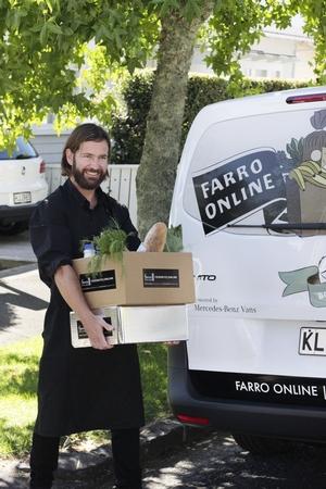 Get A Slice of Foodie Paradise Delivered to Your Door, with Farro Fresh Online!