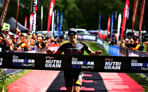 Hot start to summer for Currie, with success at Taupo 70.3