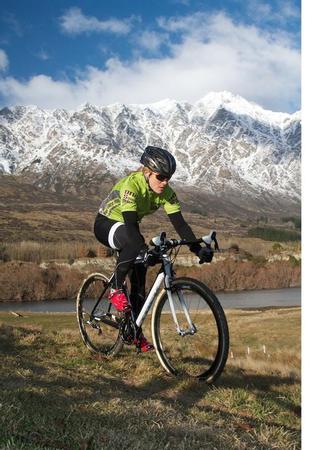 Global Cyclocross Queen – Queenstown Down, Napier To Go!