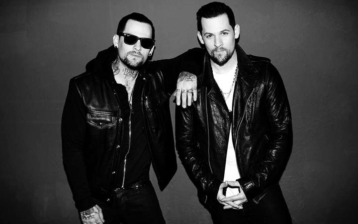 The Madden Brothers Confirm NZ Album-Signing Appearance This Week!