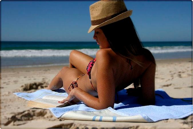 Introducing the Sandusa Beach Towel; the sand resistant beach towel