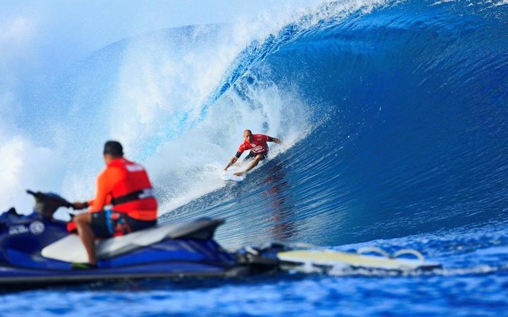 Teahupo'o Turns it On for Tahiti Surf Pro