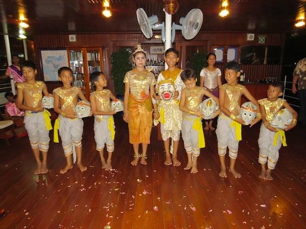 Southland Travel Agents' Mission to Help Cambodian Orphans 