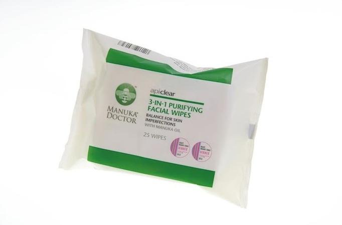 Introducing Manuka Doctor's new APICLEAR 3-in-1 purifying facial wipes: a beauty time-saving essential!