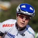 World champion Linda Villumsen wears revolutionary Smith cycling helmet